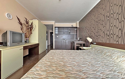 ID 14892 Квартира-студія в Гранд Готель Фото 8