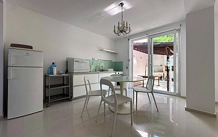 ID 14265 Чотириповерховий будинок у Святому Власі Фото 2