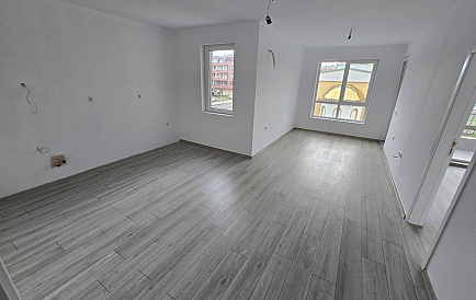 ID 16711 Трикімнатна квартира в Черно Море 2 Фото 1 