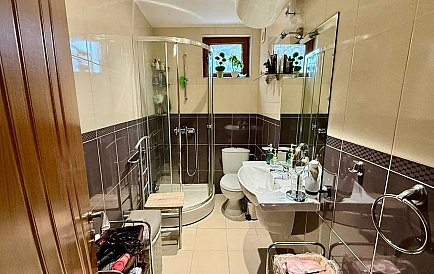 ID 15481 Трикімнатна квартира в Річ 1 Фото 8