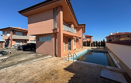 ID 15209 Будинок у Равді Фото 6