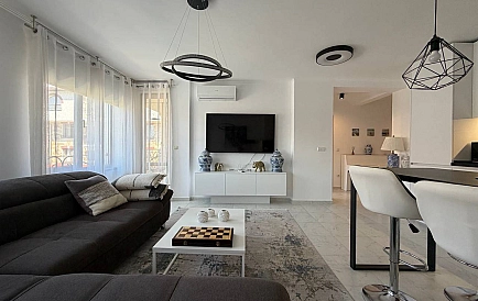 ID 15404 Трикімнатна квартира в Артур Фото 2