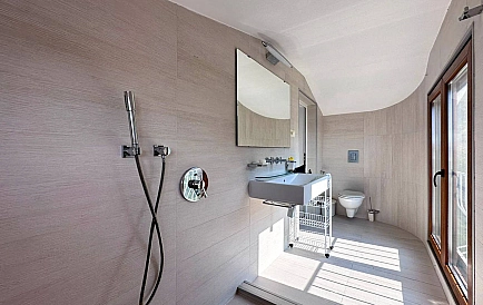 ID 14265 Чотириповерховий будинок у Святому Власі Фото 5