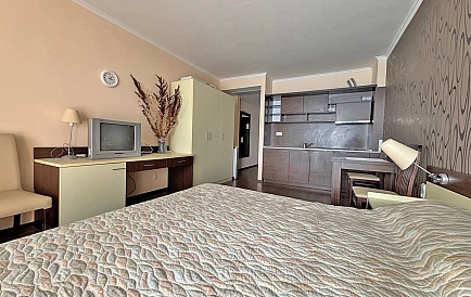 ID 14892 Квартира-студія в Гранд Готель Фото 2