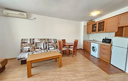 ID 14878 Двокімнатна квартира в Рив'єра Форт Біч Фото 2