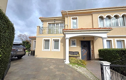 ID 15047 Будинок в Вікторія Хілл Фото 6