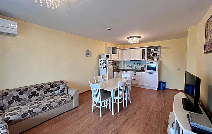 ID 15013 Двокімнатна квартира в Ексцелсіор Фото 1 