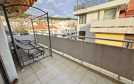 ID 14944 Велика студія в Лазур 5 Фото 5