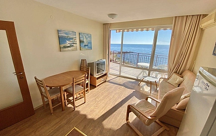 ID 13360 Двокімнатна квартира в Привілідж Форт Біч Фото 2