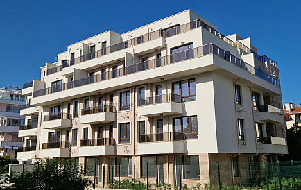 ID 10058 Квартири від забудовника у Флора Біч Фото 1 