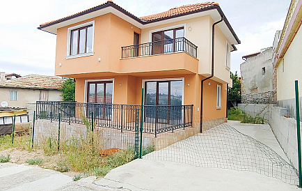 ID 10355 Будинок в Чорноморці Фото 1 