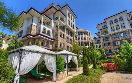 ID 10527 Двокімнатна квартира в Естебан Фото 6