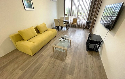 ID 10724 Двокімнатна квартира в Бургас Біч Резорт 2 Фото 3