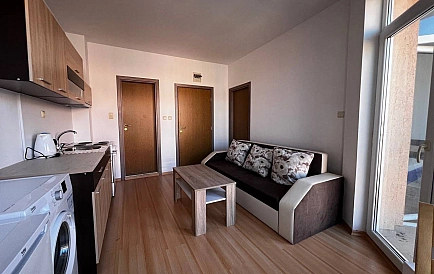 ID 11877 Двокімнатна квартира в Санні Дей 6 Фото 2