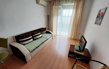 ID 12189 Двокімнатна квартира в Санні Дей 5 Фото 2