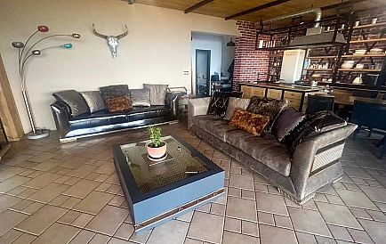 ID 12655 Двоповерховий будинок у Святому Власі Фото 2