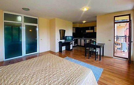 ID 12760 Квартира-студія в Саут Бей Царево Фото 4