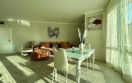 ID 9155 Двокімнатна квартира в Таляна Біч Фото 4