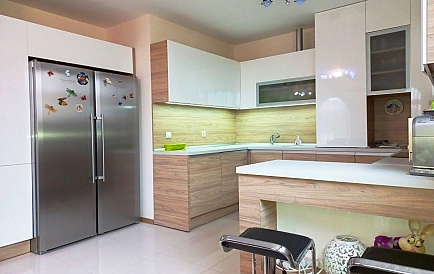 ID 9219 Трикімнатна квартира в Роял Біч Плаза Фото 2