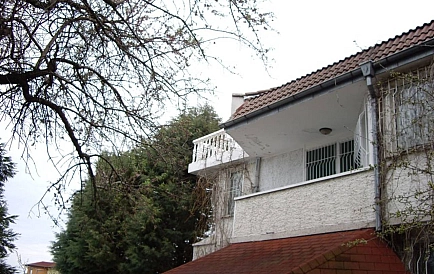 ID 10225 Триповерховий будинок у Варні Фото 8