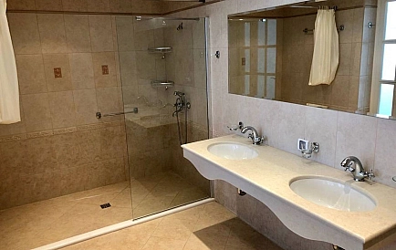 ID 11925 Трикімнатна квартира у Флорес Гарден Фото 6