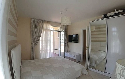 ID 8907 Трикімнатна квартира у Флорес Гарден Фото 4