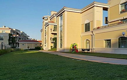 ID 8907 Трикімнатна квартира у Флорес Гарден Фото 7