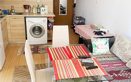 ID 14438 Трикімнатна квартира в Санні Дей 6 Фото 1 