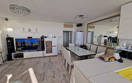 ID 15004 Трикімнатна квартира в Оазис Фото 8