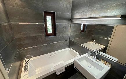 ID 14666 П'ятикімнатний мезонет в Марина Кейп Фото 4