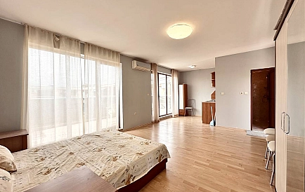 ID 14673 Квартира-студія в Амадеус 11 Фото 2