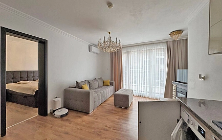 ID 14930 Трикімнатна квартира в Фенікс Фото 9