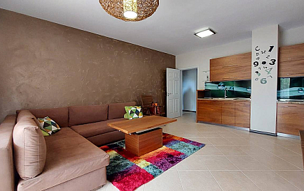 ID 14740 Трикімнатна квартира в Оазис Фото 1 