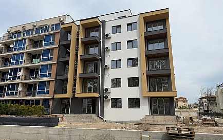 ID 15521 Двокімнатна кімната в Емілія Романа Сіті 2 Фото 3