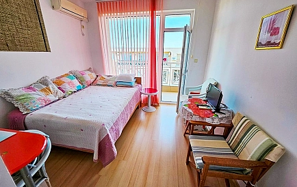 ID 12126 Квартира-студія в Санні Дей 6 Фото 2