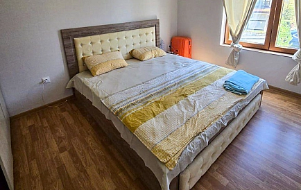 ID 12944 Двокімнатна квартира в Віньярдс Фото 3