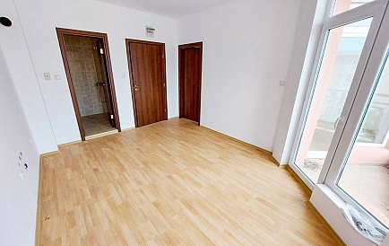 ID 13025 Двокімнатна квартира в Санні Дей 6 Фото 9