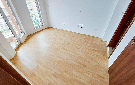 ID 13025 Двокімнатна квартира в Санні Дей 6 Фото 10