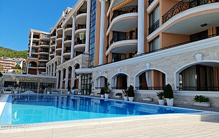 ID 13080 Трикімнатна квартира в Адмірал Фото 6