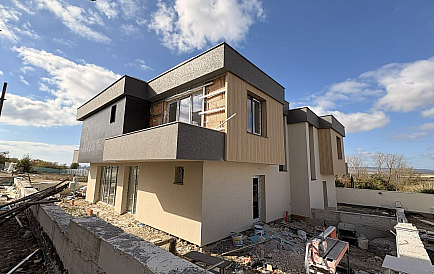 ID 13750 Таунхауси в Гранд Вілладж Фото 1 